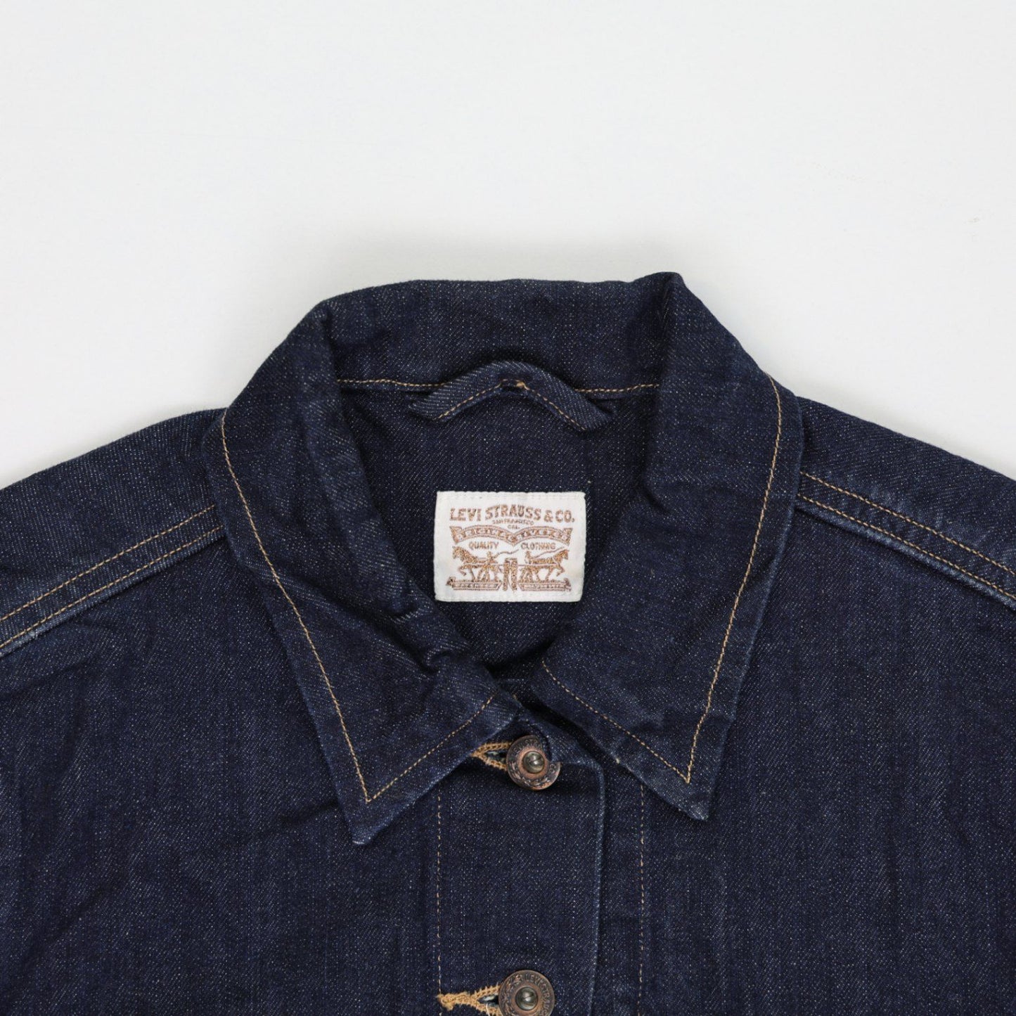 Levi's Vintage Blue Denim Trucker Jacket Size L 100% Cotton Collared