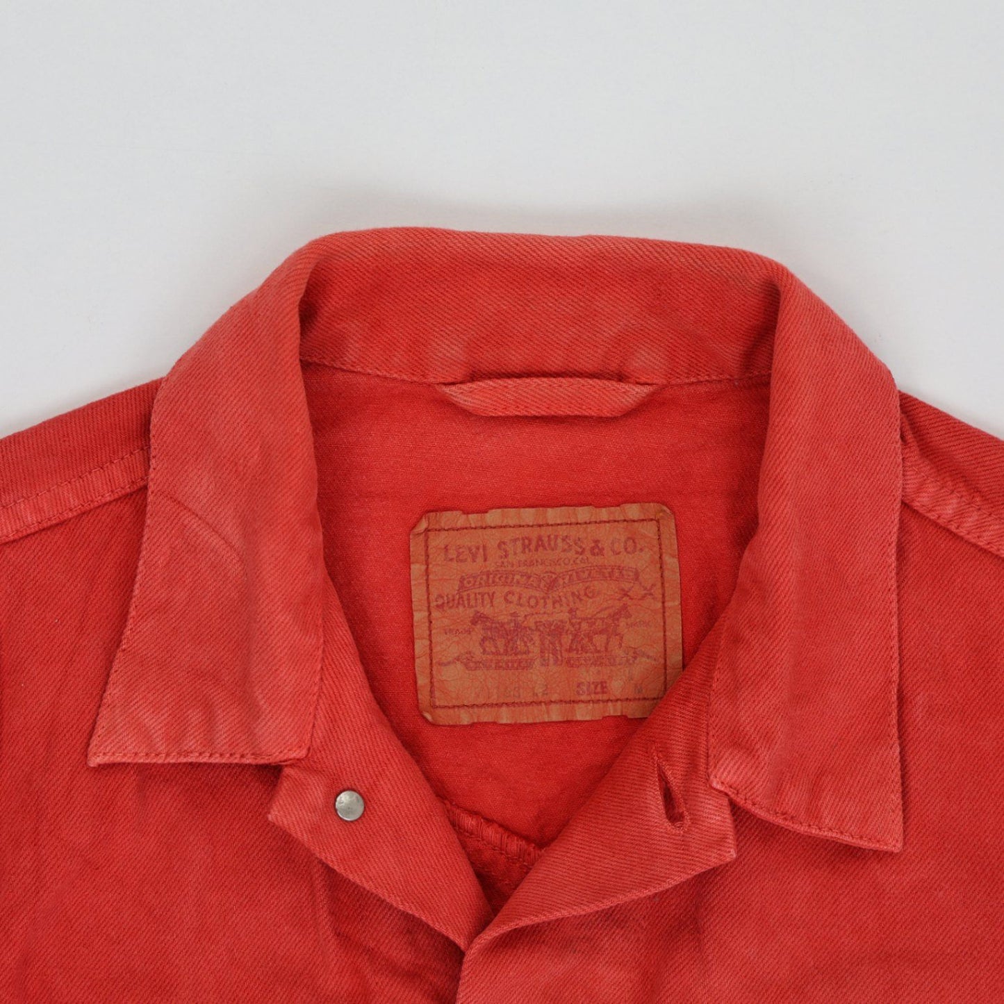 Levi's Vintage Red Denim Trucker Jacket Unisex Size Small Cotton