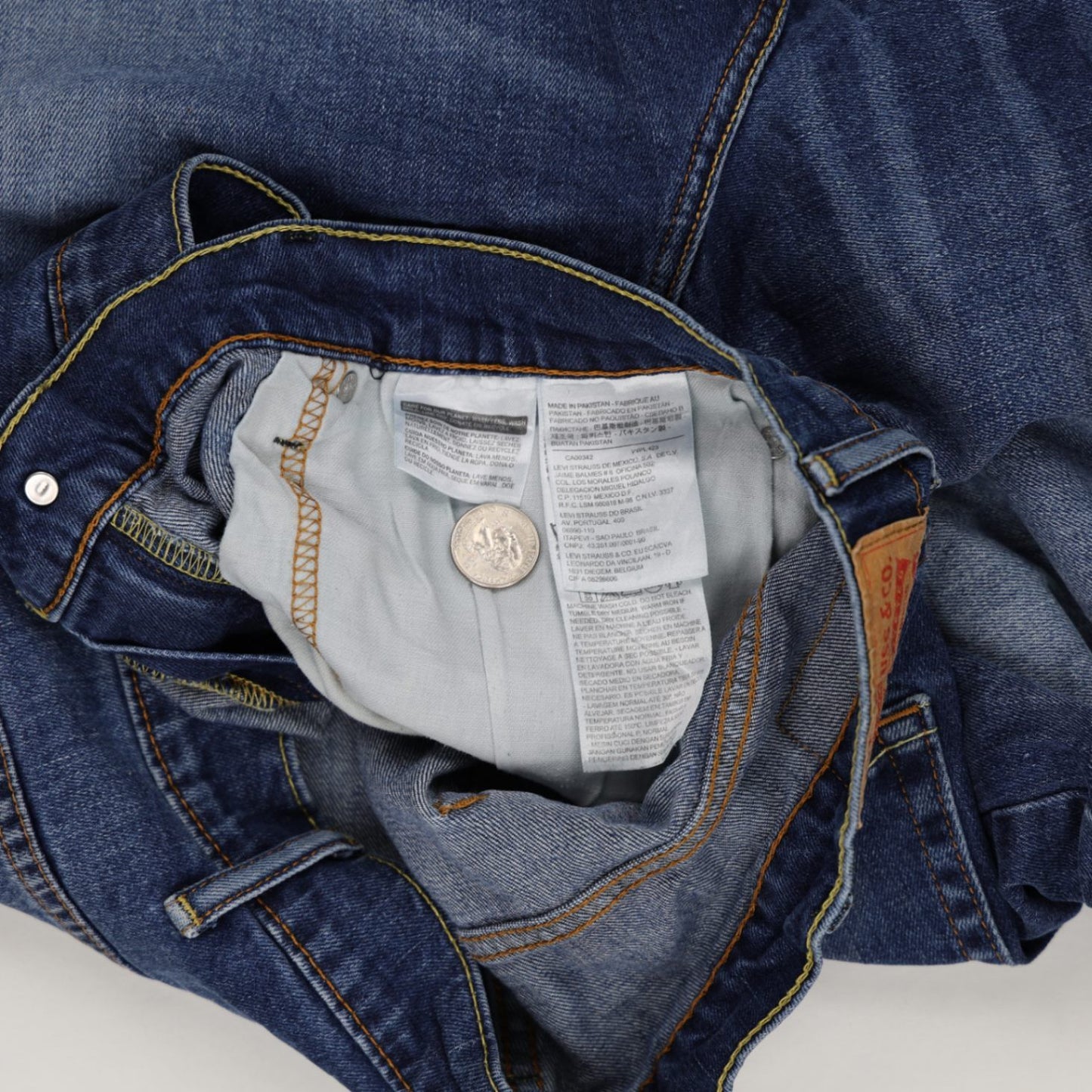 Levi's 569 Loose Fit Blue Denim Shorts W40 Extra Large Cotton