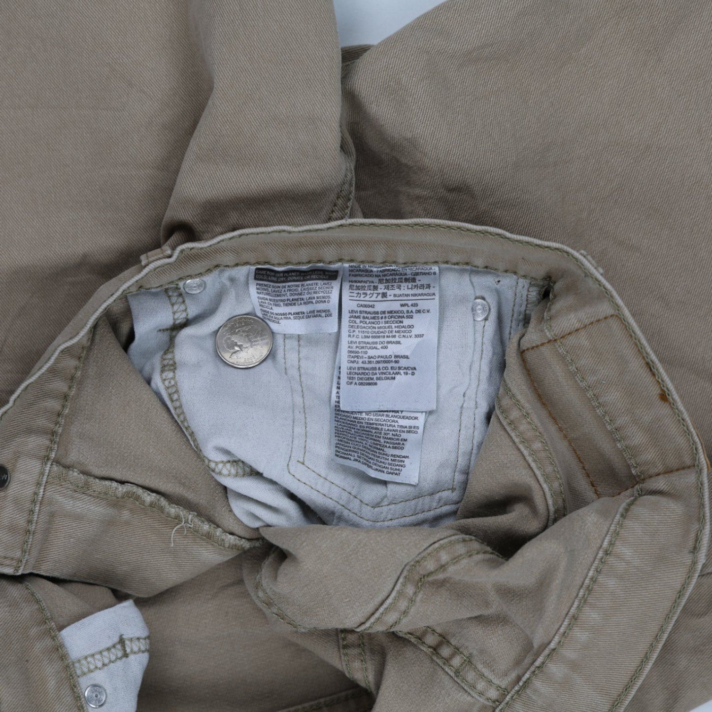 Levi Strauss & Co 569 Loose Fit Chino Shorts Beige Size 38 Cotton Blend
