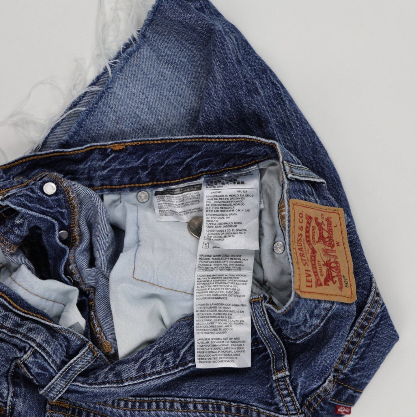 Levi's 501 Vintage Blue Denim Cut Off Shorts W32 L32 Cotton