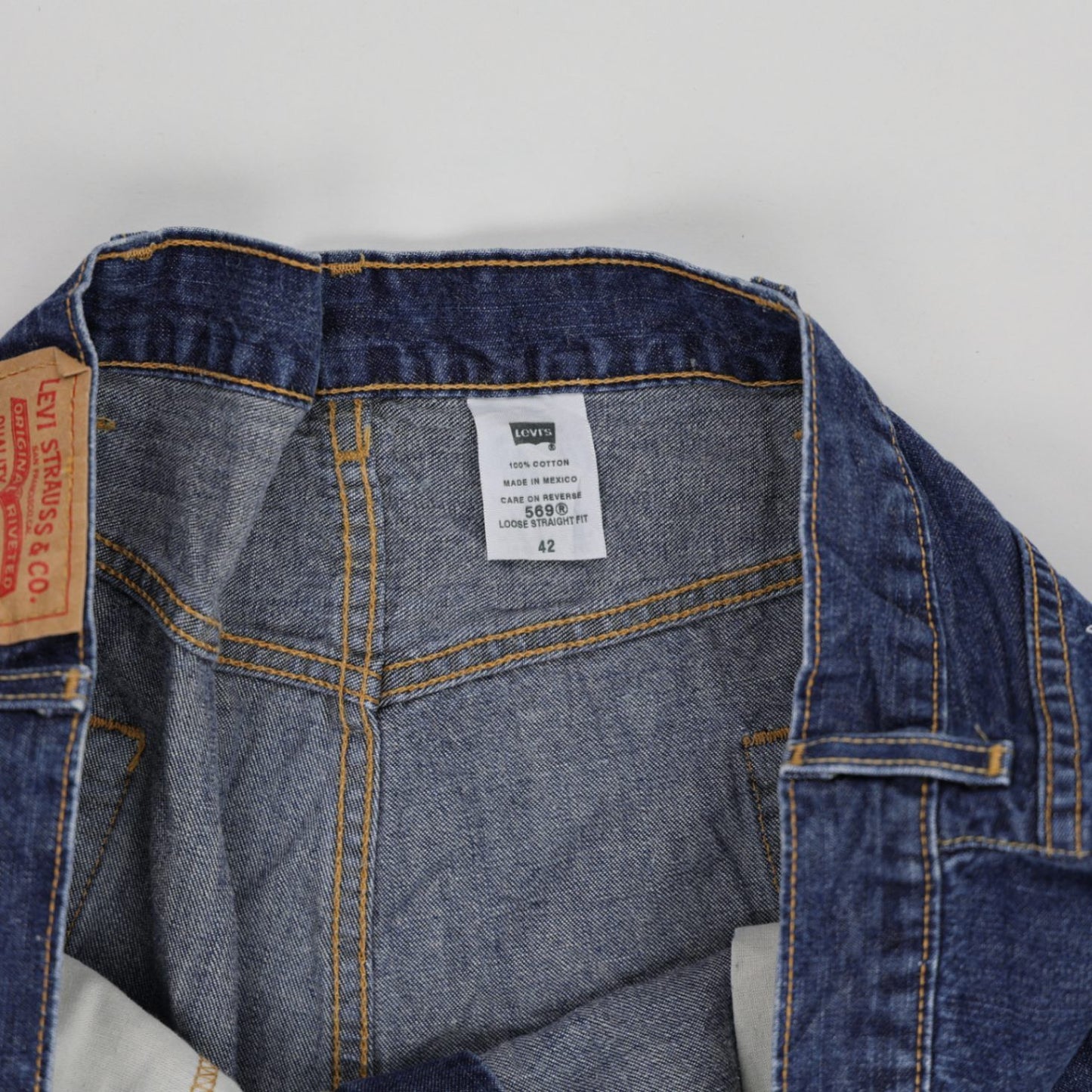 Levi's 569 Loose Straight Fit Denim Shorts Blue W42 100 Percent Cotton Vintage