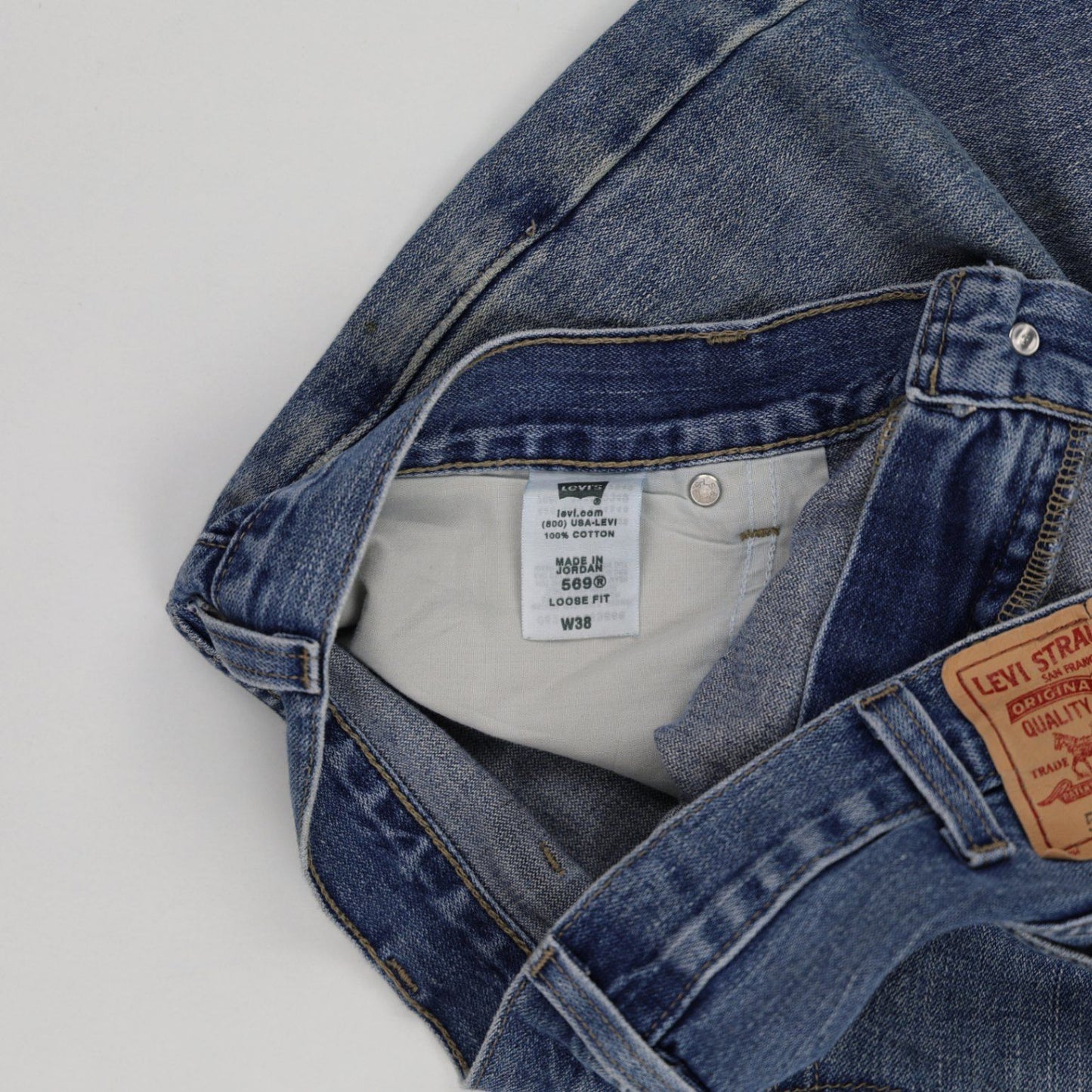 Levi's 569 Loose Fit Vintage Blue Denim Shorts W38 100% Cotton