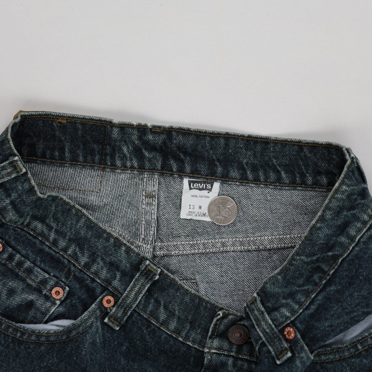 Levi's Vintage Cut Off Shorts Mid Blue Large 100% Cotton 21 cm Inseam