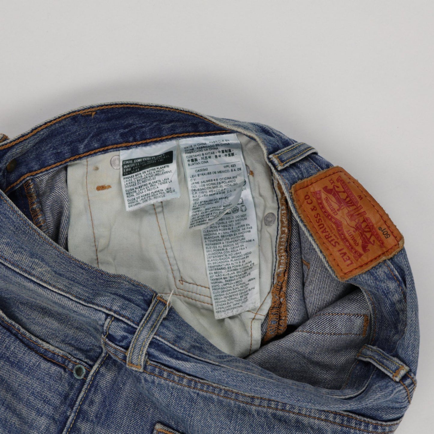 Levi's 501 High-Rise Distressed Denim Shorts Vintage Blue W31 100% Cotton