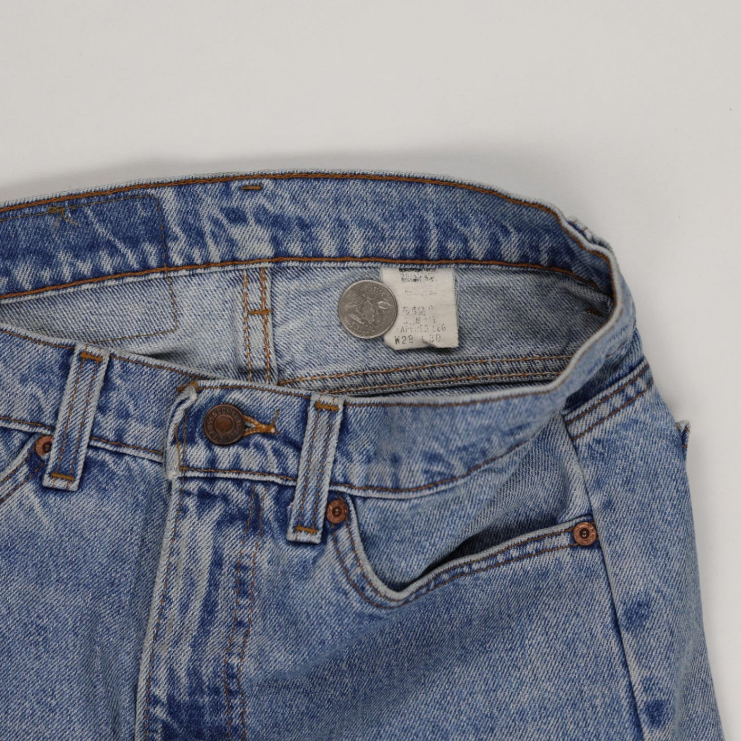 Levi's Vintage Blue Denim Shorts Women's W29 Cotton 3 Inch Inseam Distressed Cut-Off