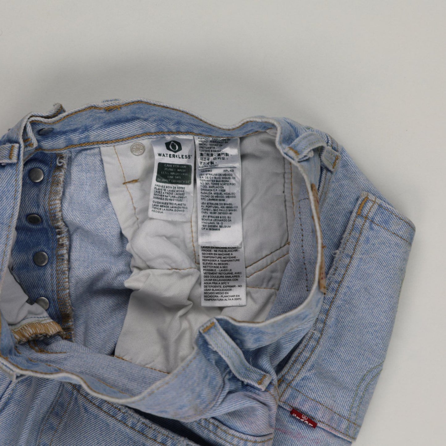 Levi's 501 Women's Vintage Distressed Denim Shorts Light Blue W27 Cotton