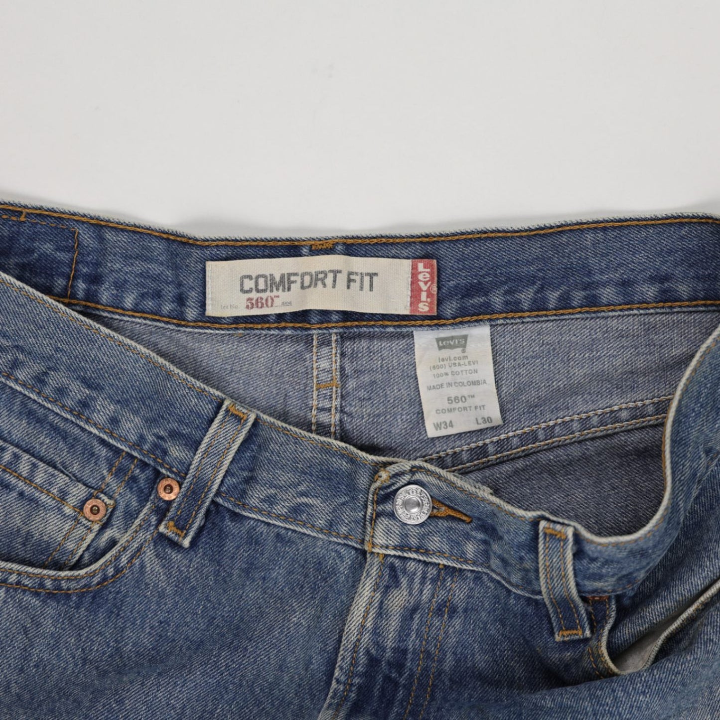 Levi's 560 Comfort Fit Vintage High Waisted Denim Shorts Blue W34 L30 100 Cotton