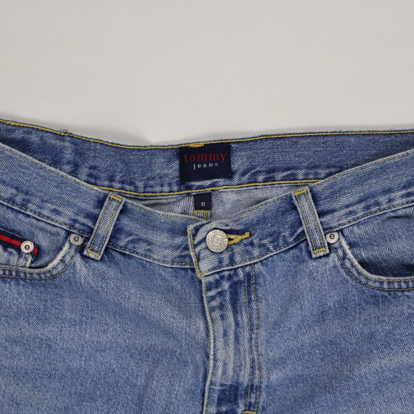 Tommy Jeans -