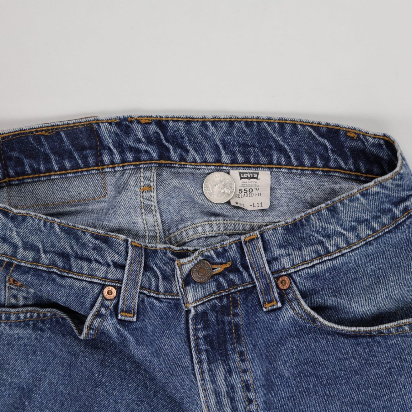 Vintage Levi's 550 Relaxed Fit Denim Shorts - Blue Wash, W31 - Classic Style
