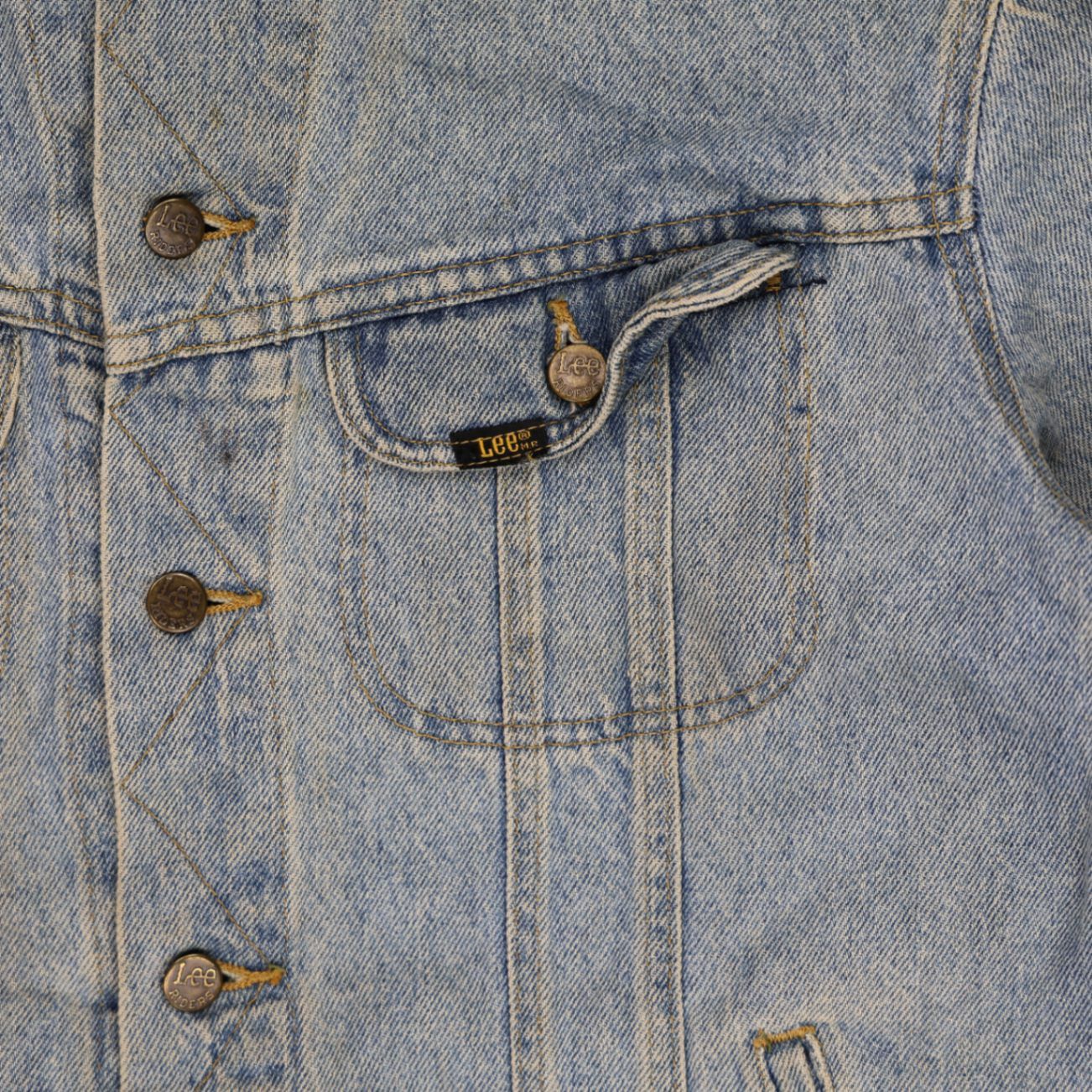 Lee Vintage Light Blue Denim Jacket Men Size Large 100 Percent Cotton Collared