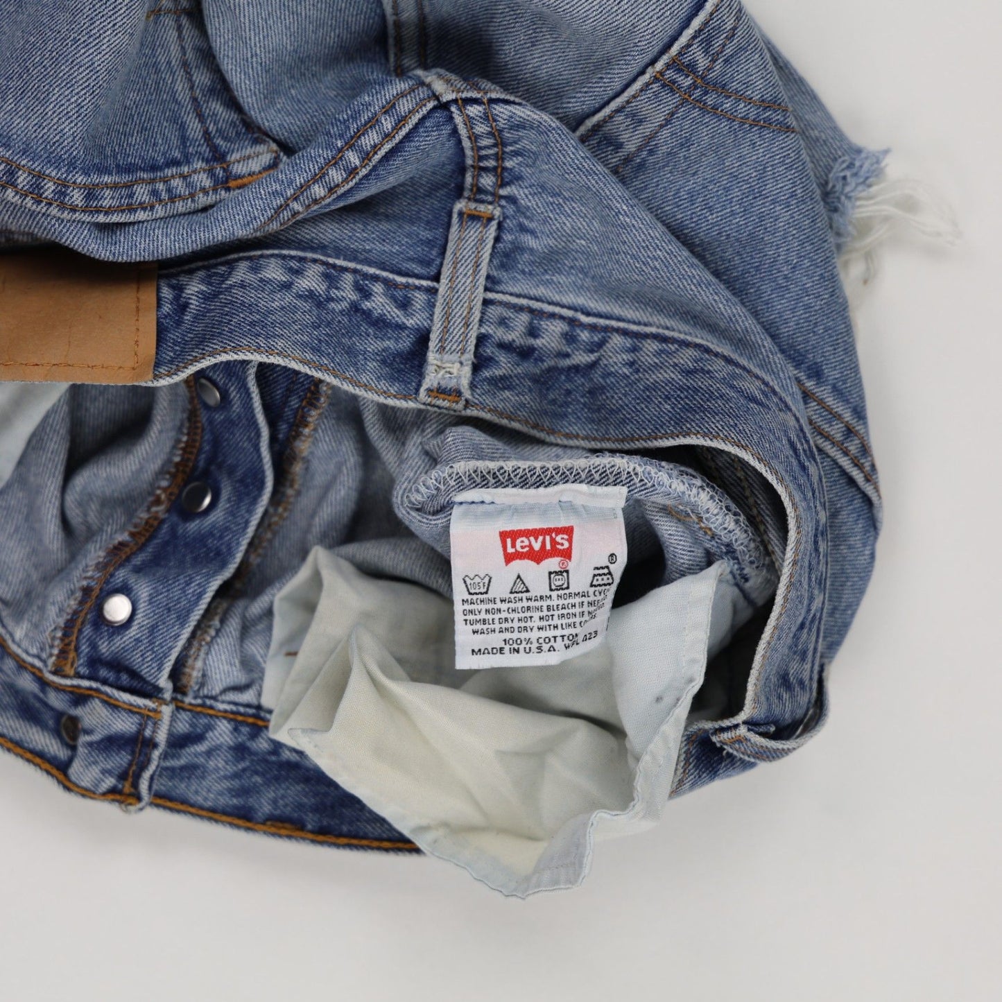 Levi's Vintage High Waisted Frayed Hem Denim Shorts Blue Medium Large 100% Cotton