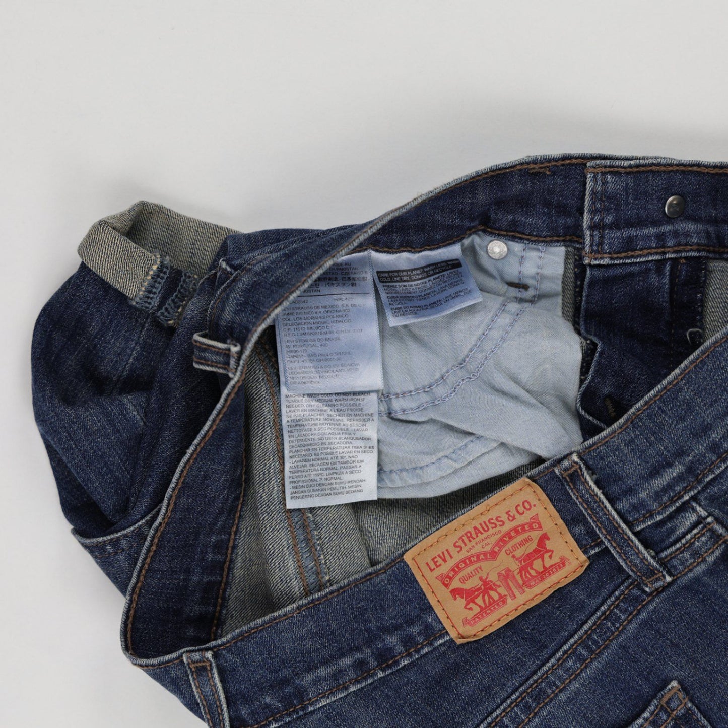 Levi's Women's Blue Denim Shorts W29 Cotton Denim 3 Inch Inseam