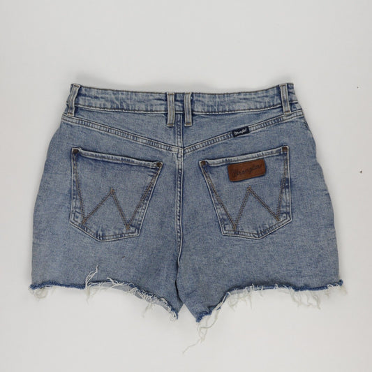 Wrangler Vintage Blue Denim Shorts Women Size 32 AVG 7 Inseam Cotton