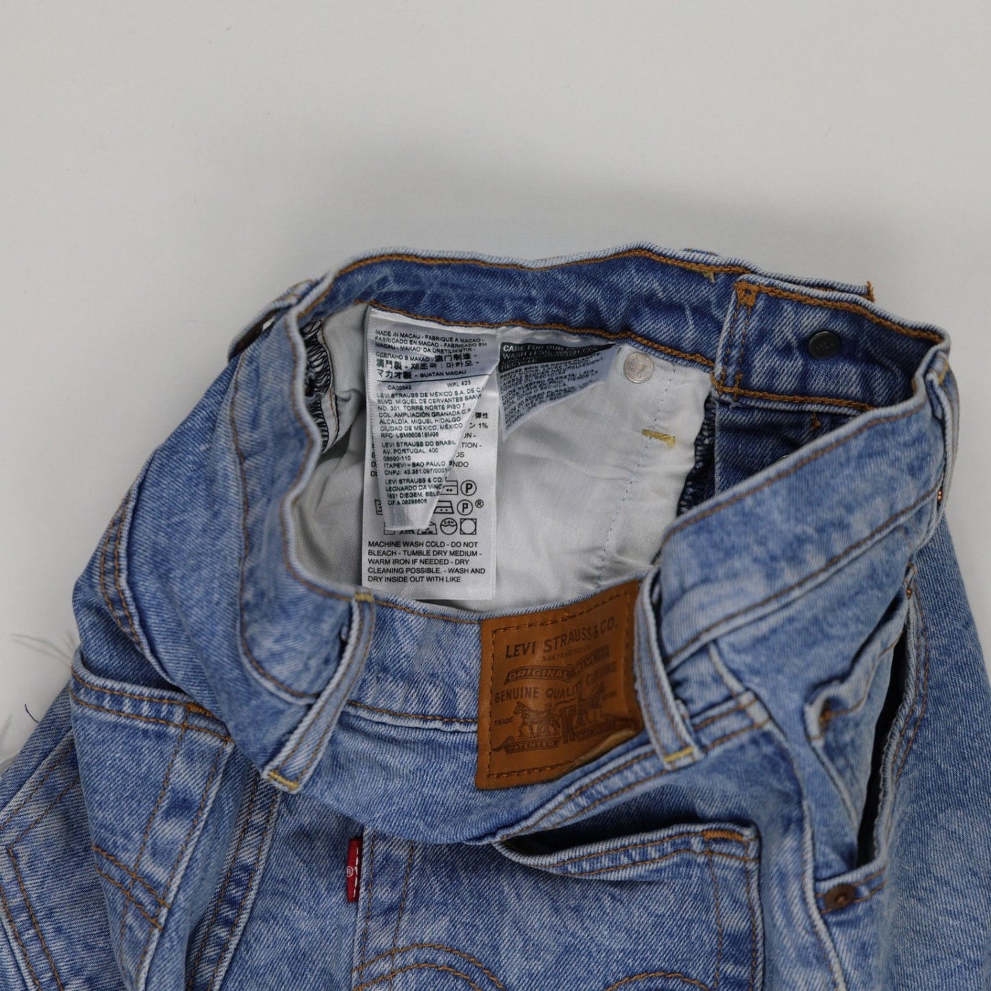 Levi's High Waisted Distressed Blue Denim Shorts W29 Vintage 100% Cotton