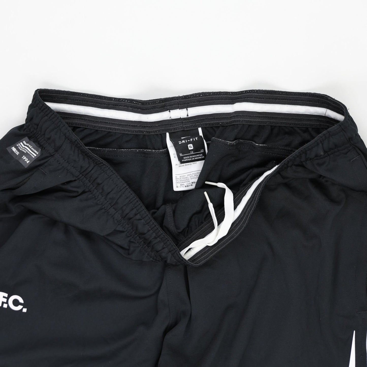 Nike FC Dri-FIT Black Slim Fit Tapered Track Pants Men's Medium 76cm Inseam Polyester