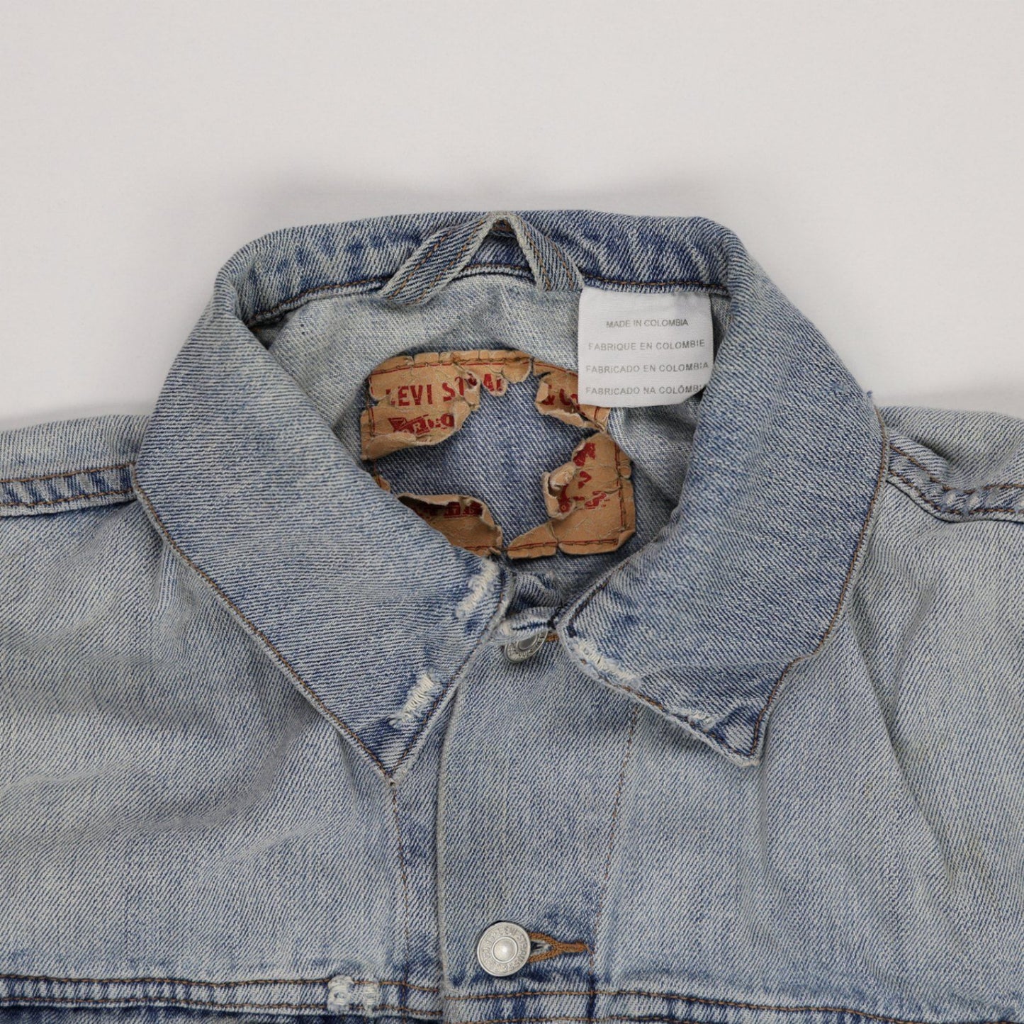 Levi's Vintage Light Blue Denim Trucker Jacket Men's Medium Cotton