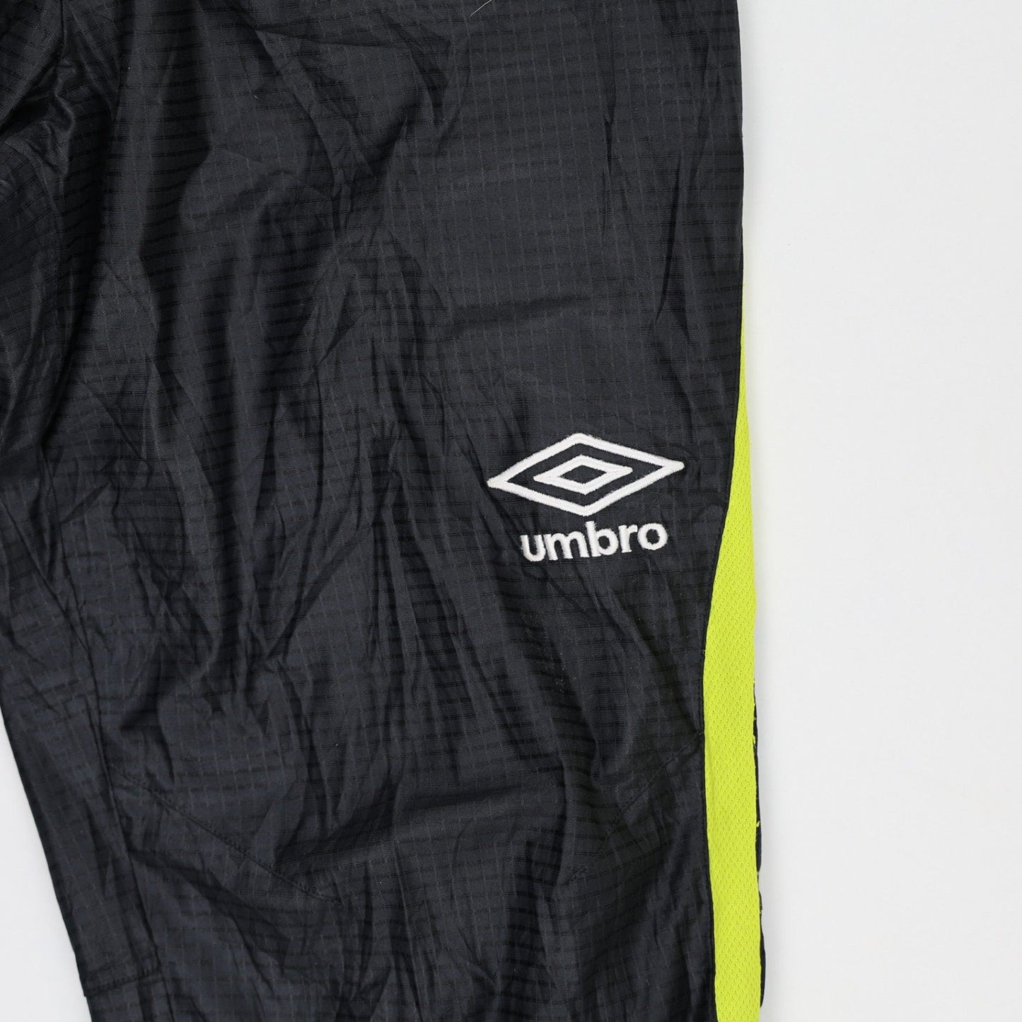Umbro Black Track Pants for Men Medium 100% Polyester Fluorescent Yellow Side Detailing