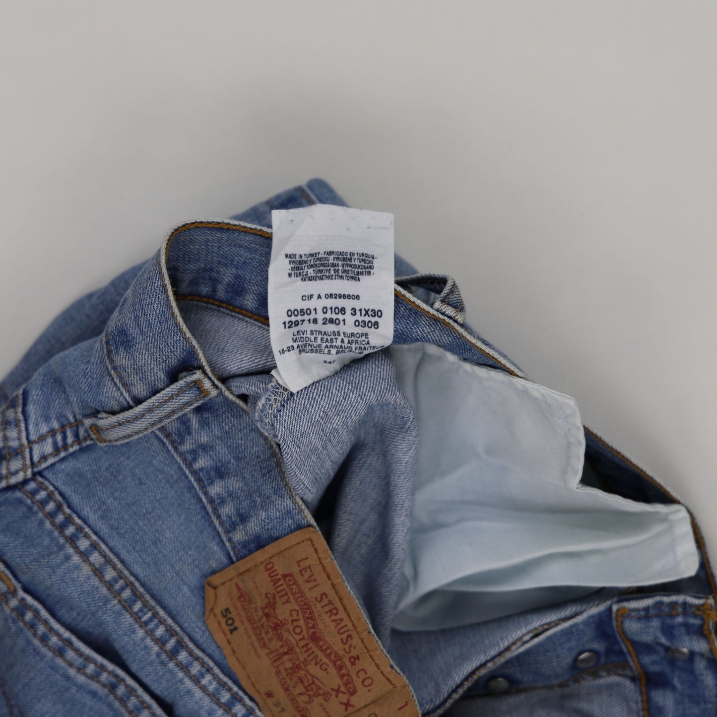 Levi's 501 Cut-Off Denim Shorts Light Blue W31 L30 Cotton Vintage