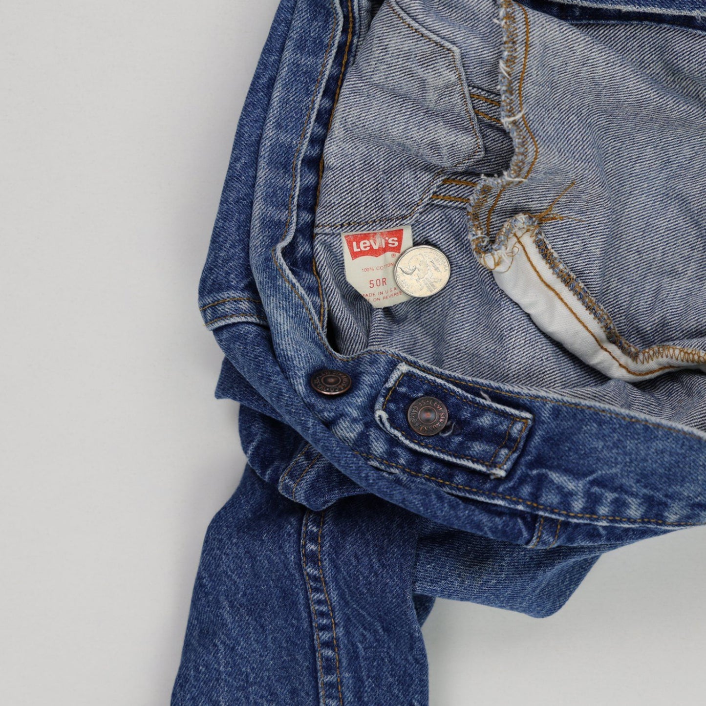Levi's Vintage Blue Denim Trucker Jacket Men's Size 50R Large 100% Cotton