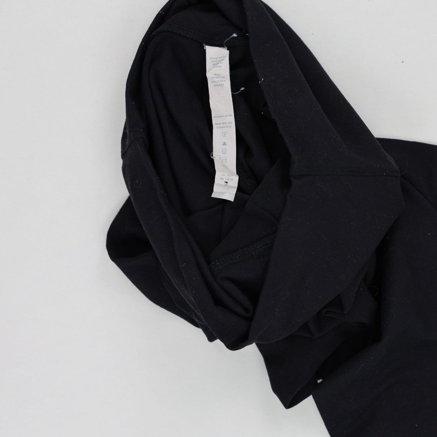 Lululemon High-Rise Black Leggings Size 8 Nulu Fabric 26 Inch Inseam Womens Activewear