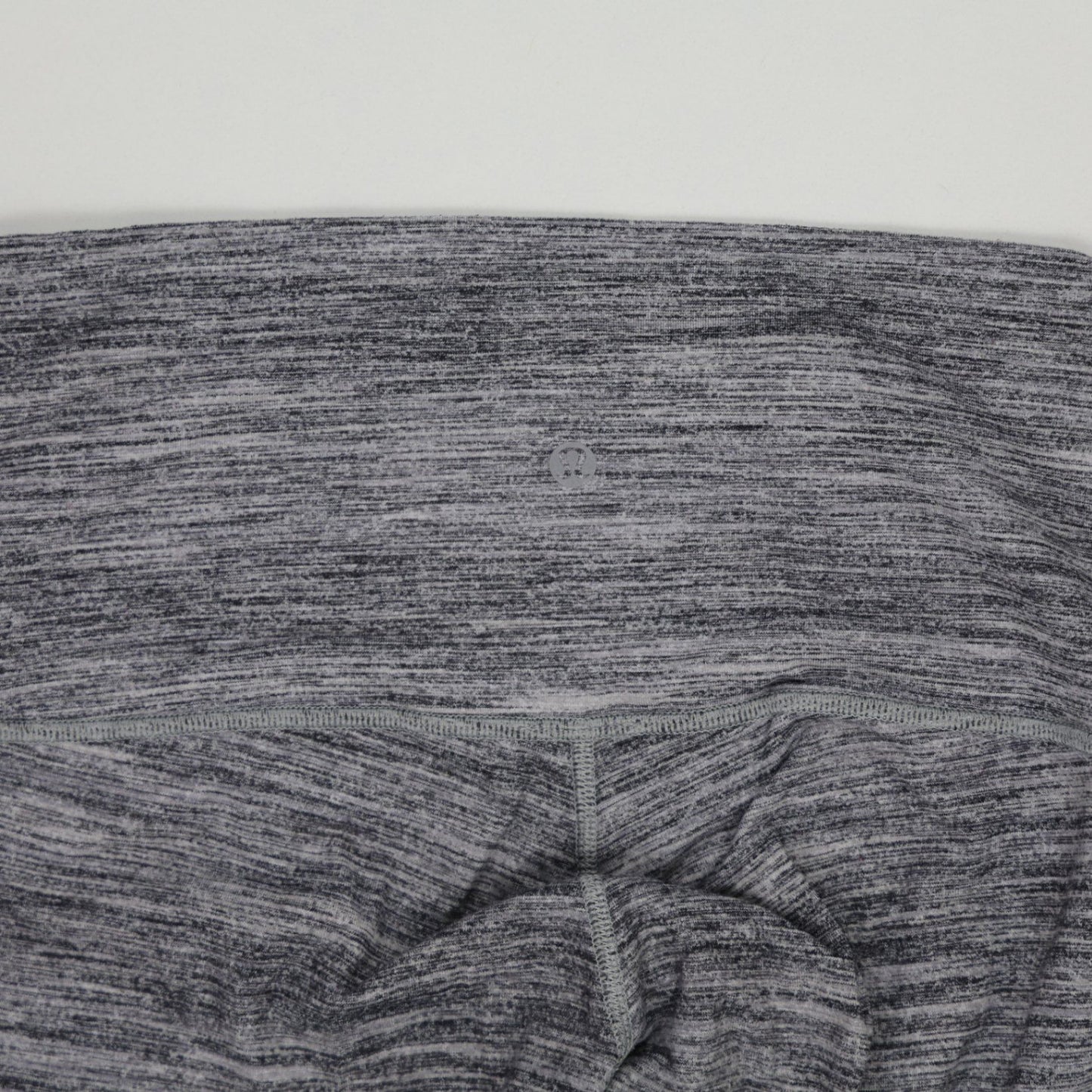 Lululemon Align High-Rise Crop Leggings Grey Marl Size 10 Nulu Fabric 21 Inch Inseam