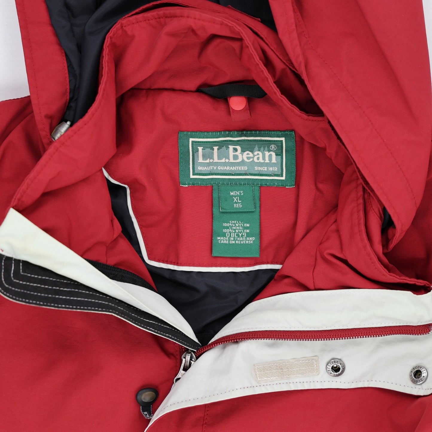 L.L. Bean Men's Hooded Jacket Red XL 100% Nylon Outdoor Jacket