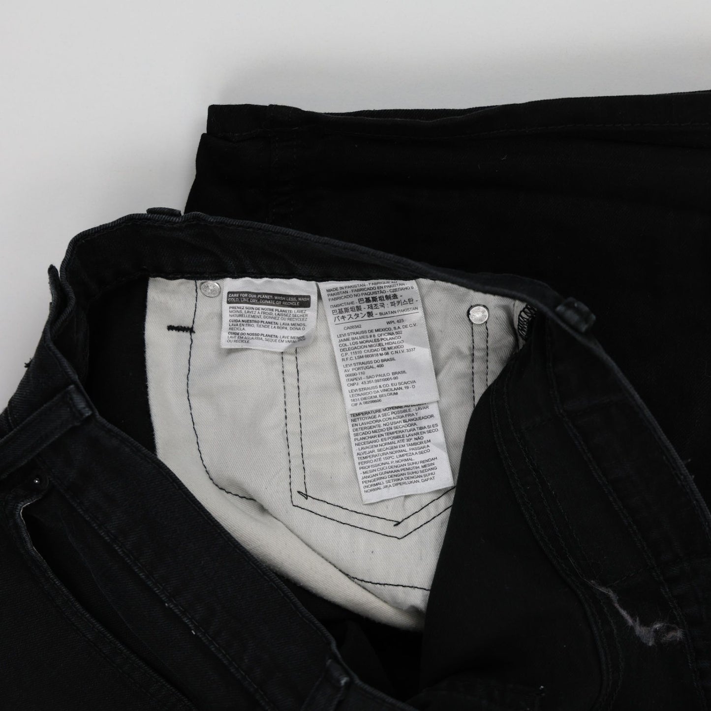 Levi's 541 Black Denim Shorts W32 Cotton Men's Clothing
