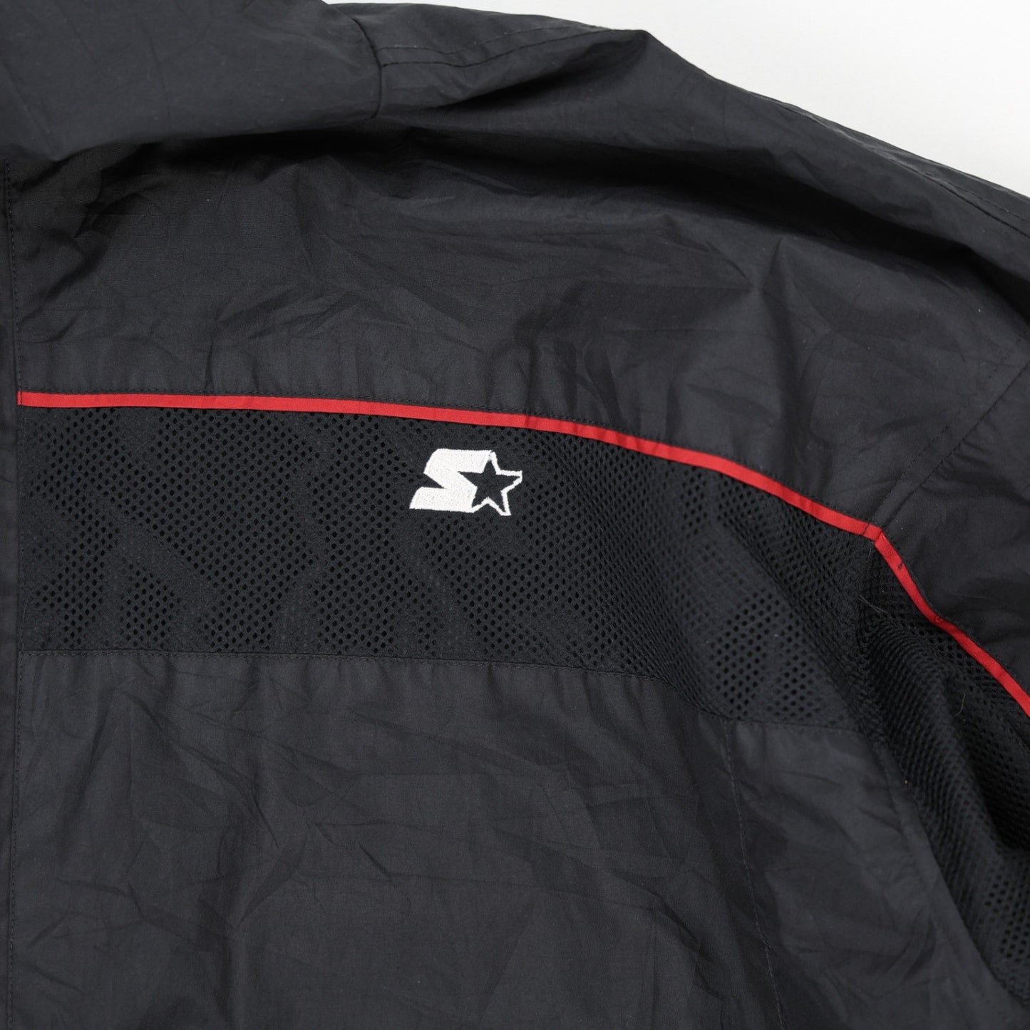 Starter Vintage Black Red Hooded Windbreaker Jacket Size Large 100% Polyester