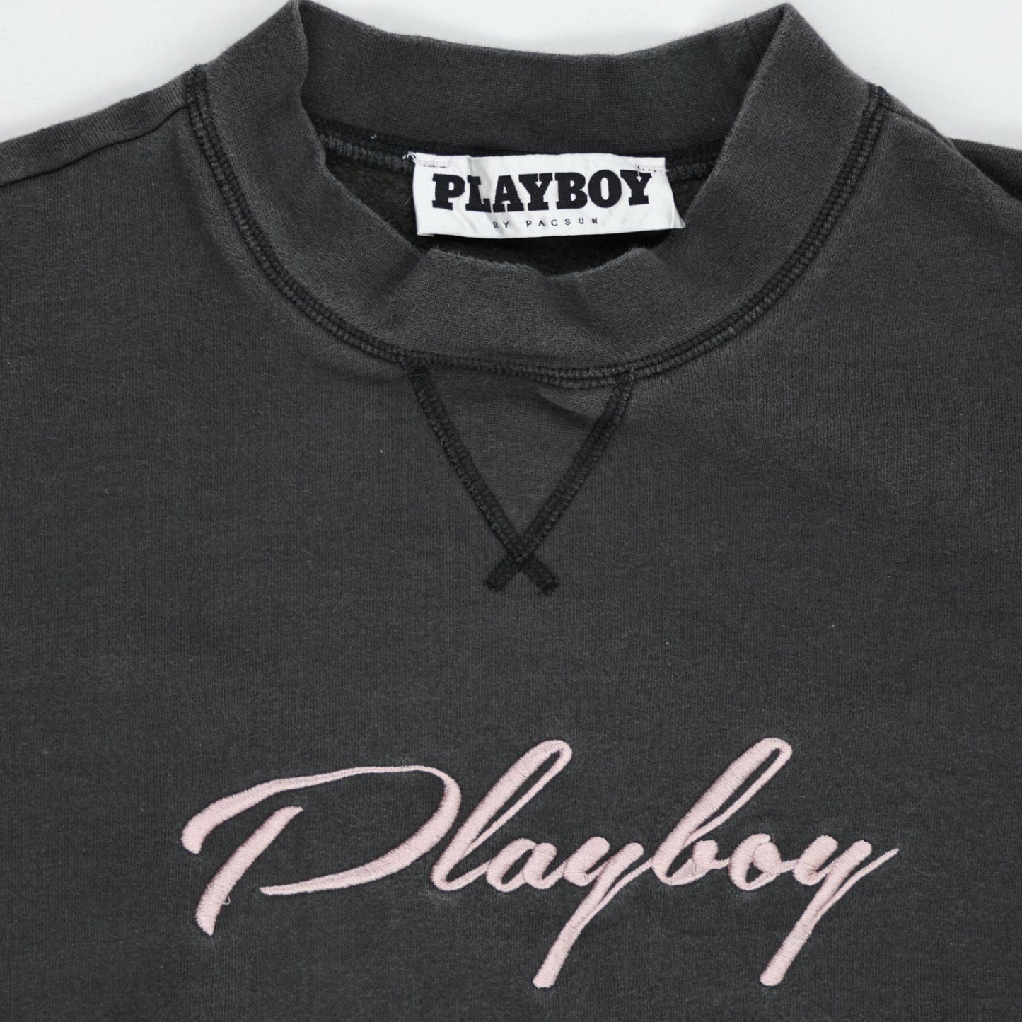 Playboy by Pacsun Black Crew Neck Sweatshirt Unisex Medium Cotton Blend