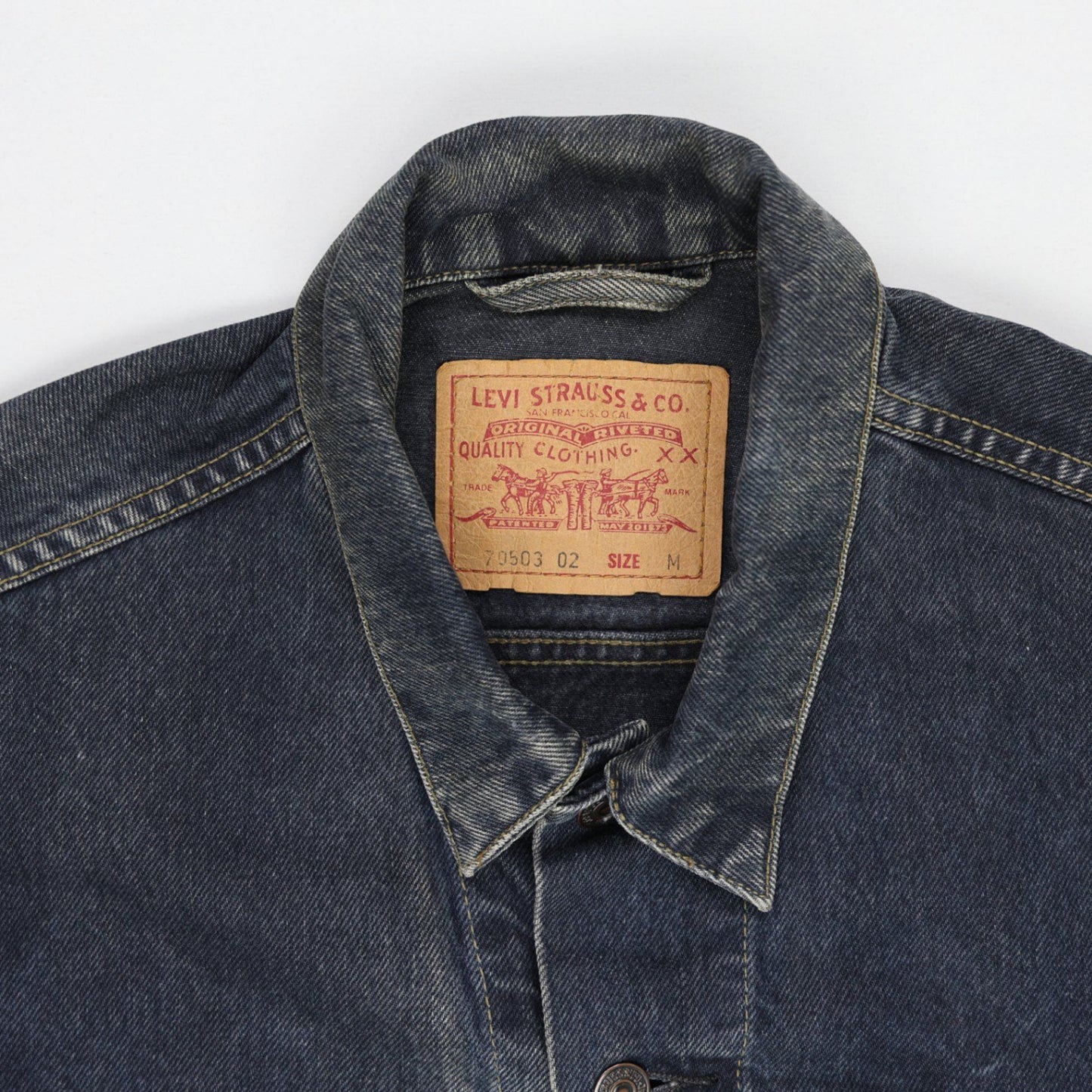 Levi's Vintage Medium Blue Denim Trucker Jacket Men's Size Medium Cotton