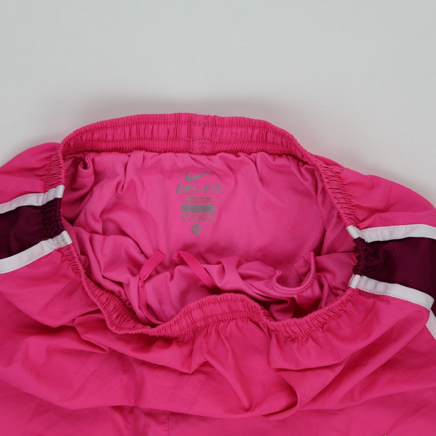 Nike Dri-Fit Pink Running Shorts Women Size Small Polyester 7cm Inseam