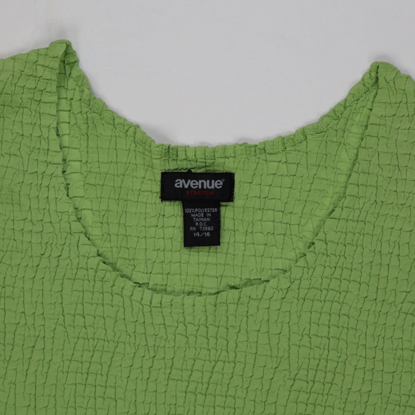 Avenue Green Textured Sleeveless Stretch Top, Size 14/16, Lightweight Comfortable Tank
