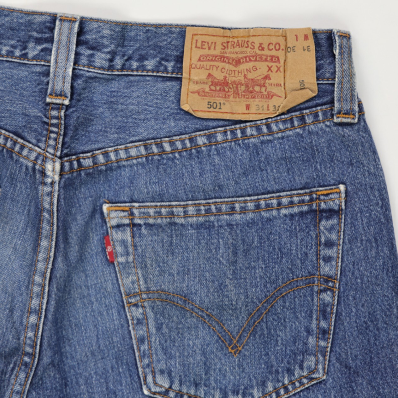 Levi's 501 Original Fit Jeans - W31 L31 Classic Indigo Denim, Button Fly, Cotton