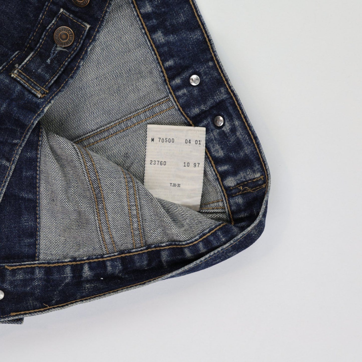 Levi's 70500 Vintage Embroidered Denim Jacket Mid Blue Medium Cotton Unisex