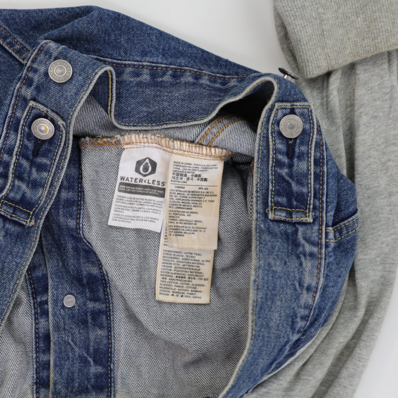 Levi's Denim Hoodie Jacket Blue Medium Cotton Blend Casual Layered