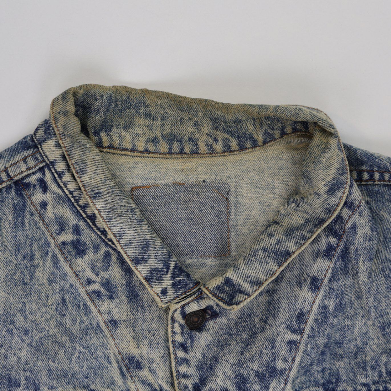 Levi's Vintage Acid Wash Blue Denim Trucker Jacket Mens Size M Cotton