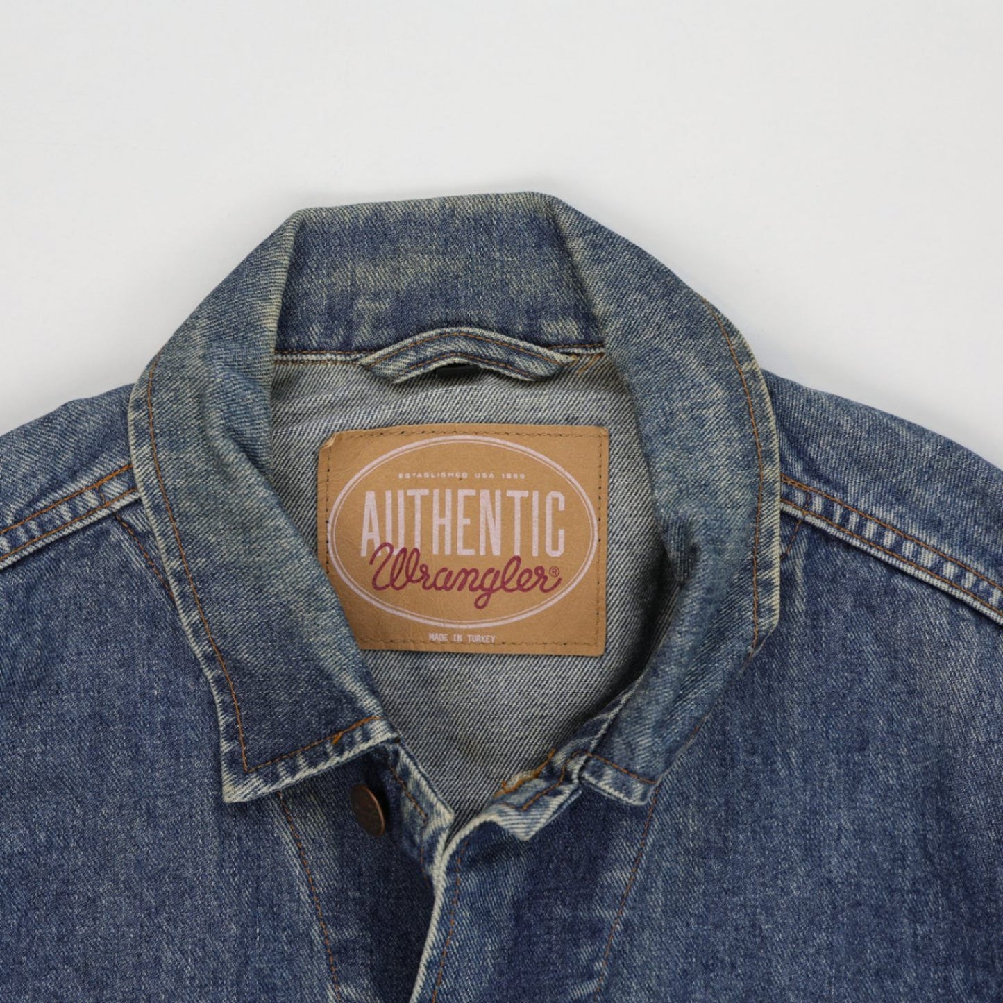 Wrangler Vintage Blue Denim Jacket Unisex Large Cotton Denim Collared