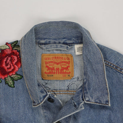 Levi's Vintage Distressed Light Blue Denim Trucker Jacket XL 100% Cotton