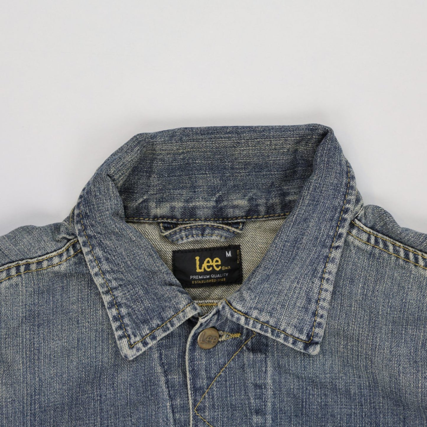 Lee Vintage Medium Blue Denim Jacket Cotton Denim Collared Size Medium