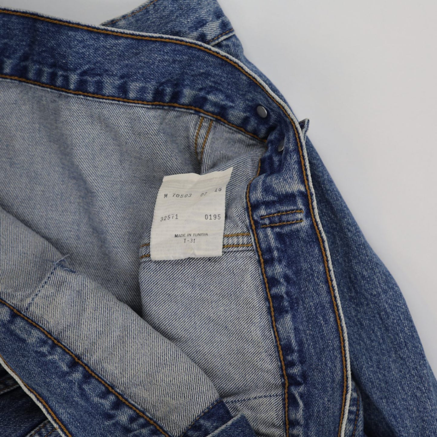 Levi's Vintage Medium Blue Denim Trucker Jacket Men's Medium 100% Cotton