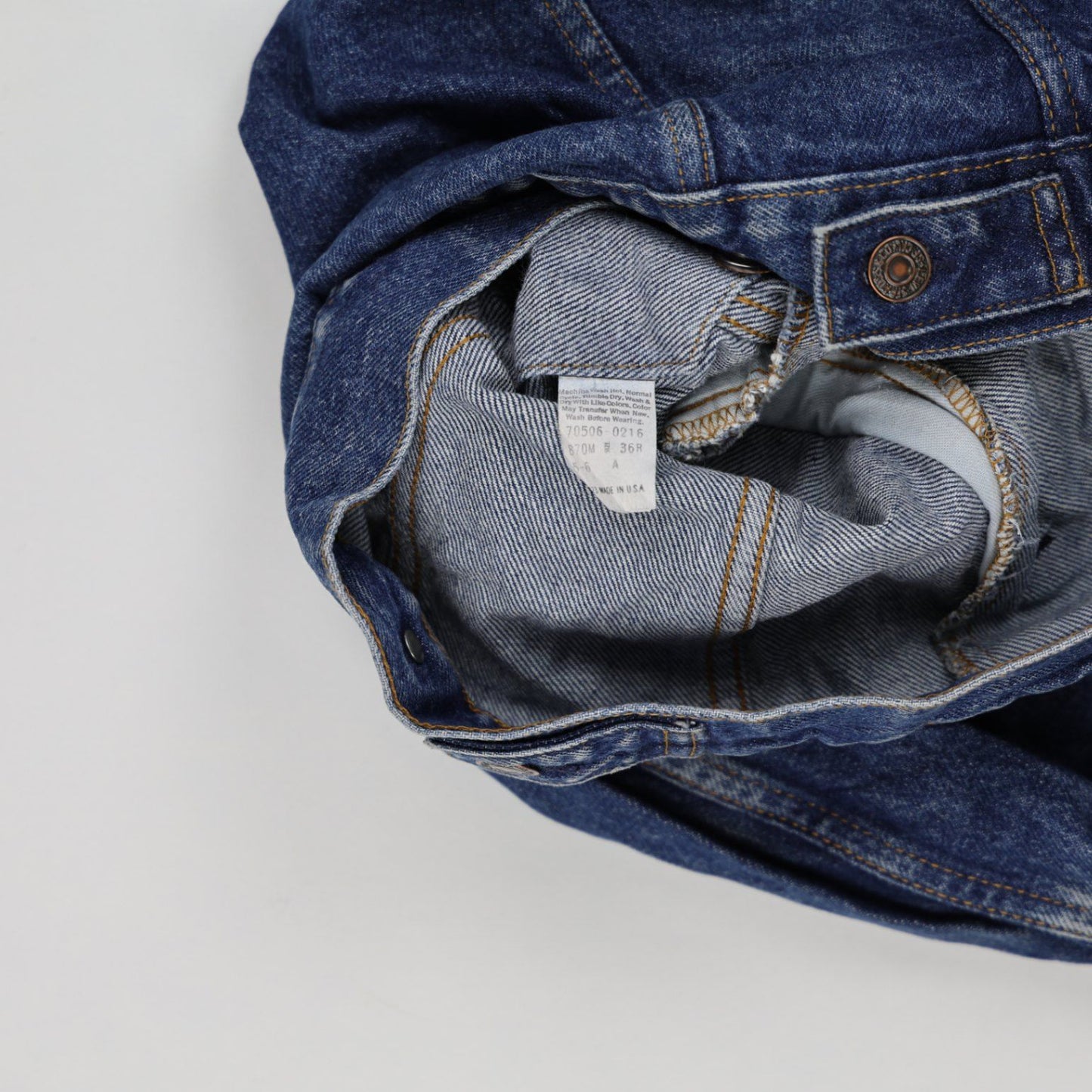 Levi's Vintage 70506 Denim Trucker Jacket Indigo Blue Size 36R 100 Cotton