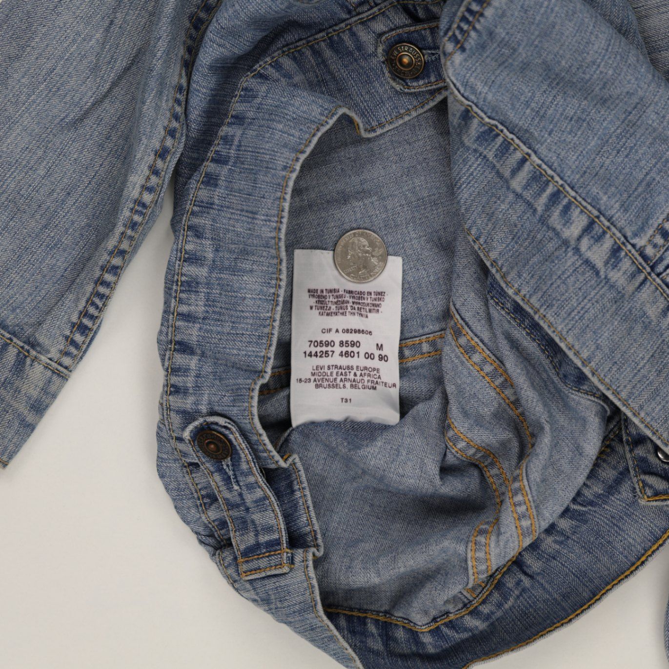 Levi's Vintage Girls Denim Trucker Jacket Blue Medium Cotton