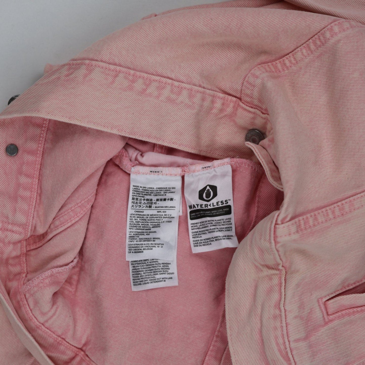 Levi's Pink Denim Jacket Women's Small Cotton Collared Trucker Style