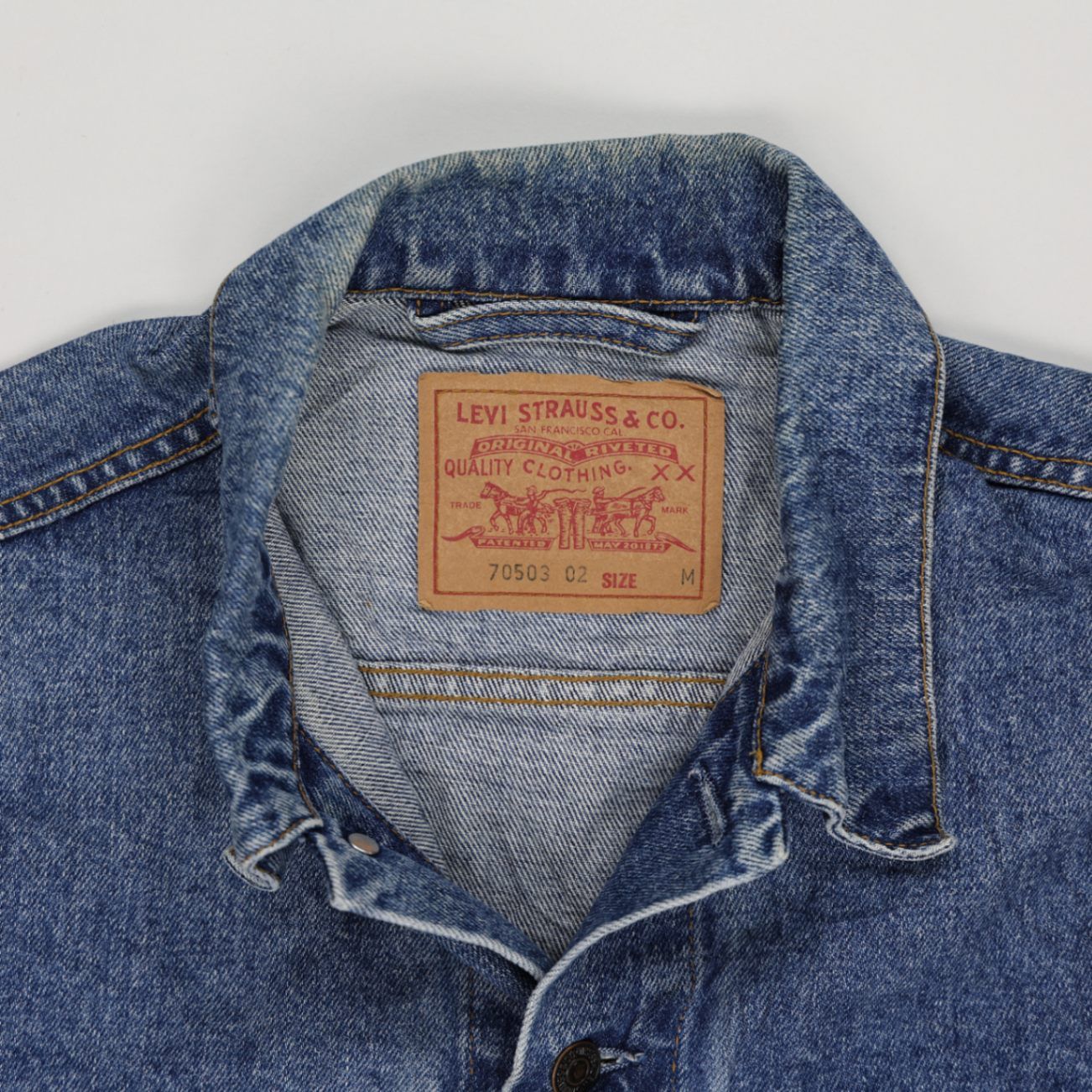 Levi's Vintage Blue Denim Trucker Jacket Size M 100% Cotton