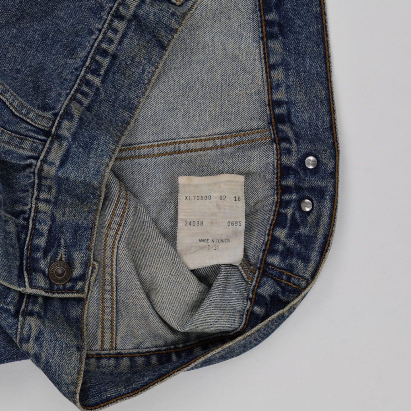 Levi's Vintage 70500 Blue Denim Trucker Jacket XL Cotton Mens
