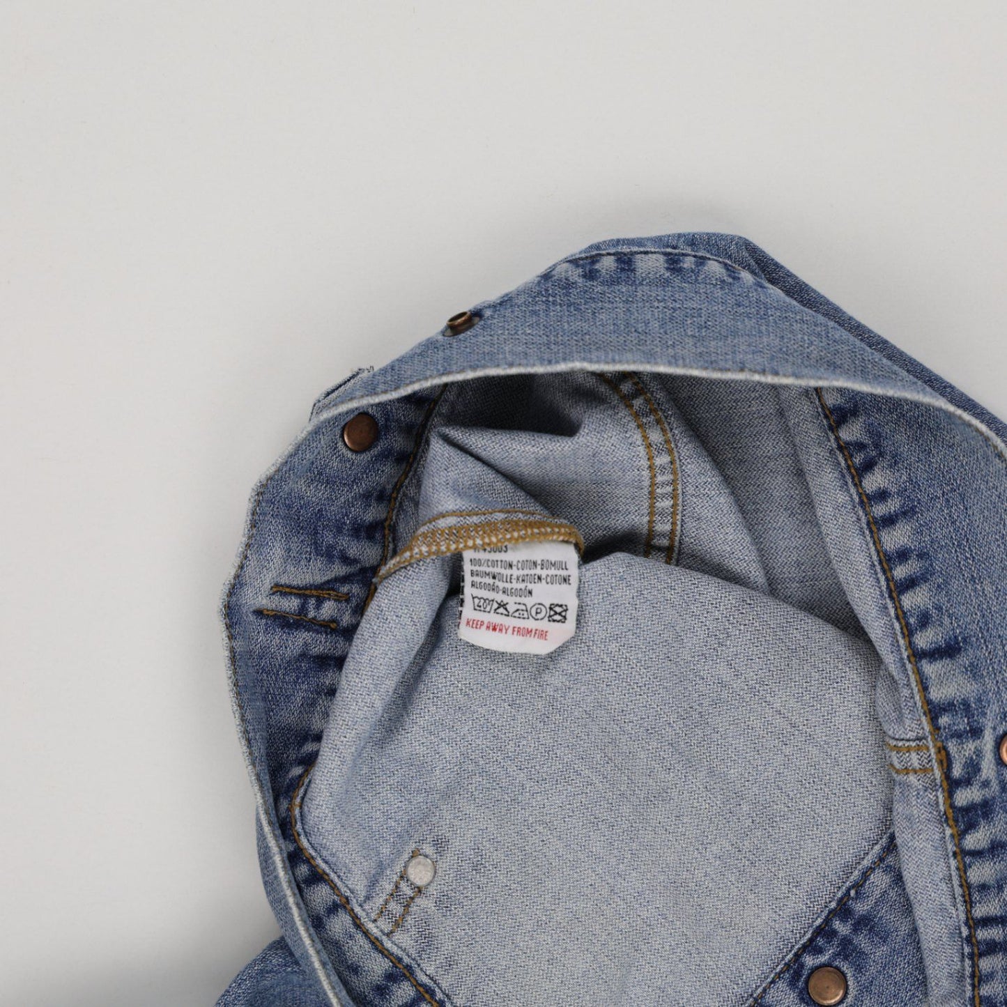 Wrangler Vintage Blue Denim Trucker Jacket XL 100% Cotton Collared