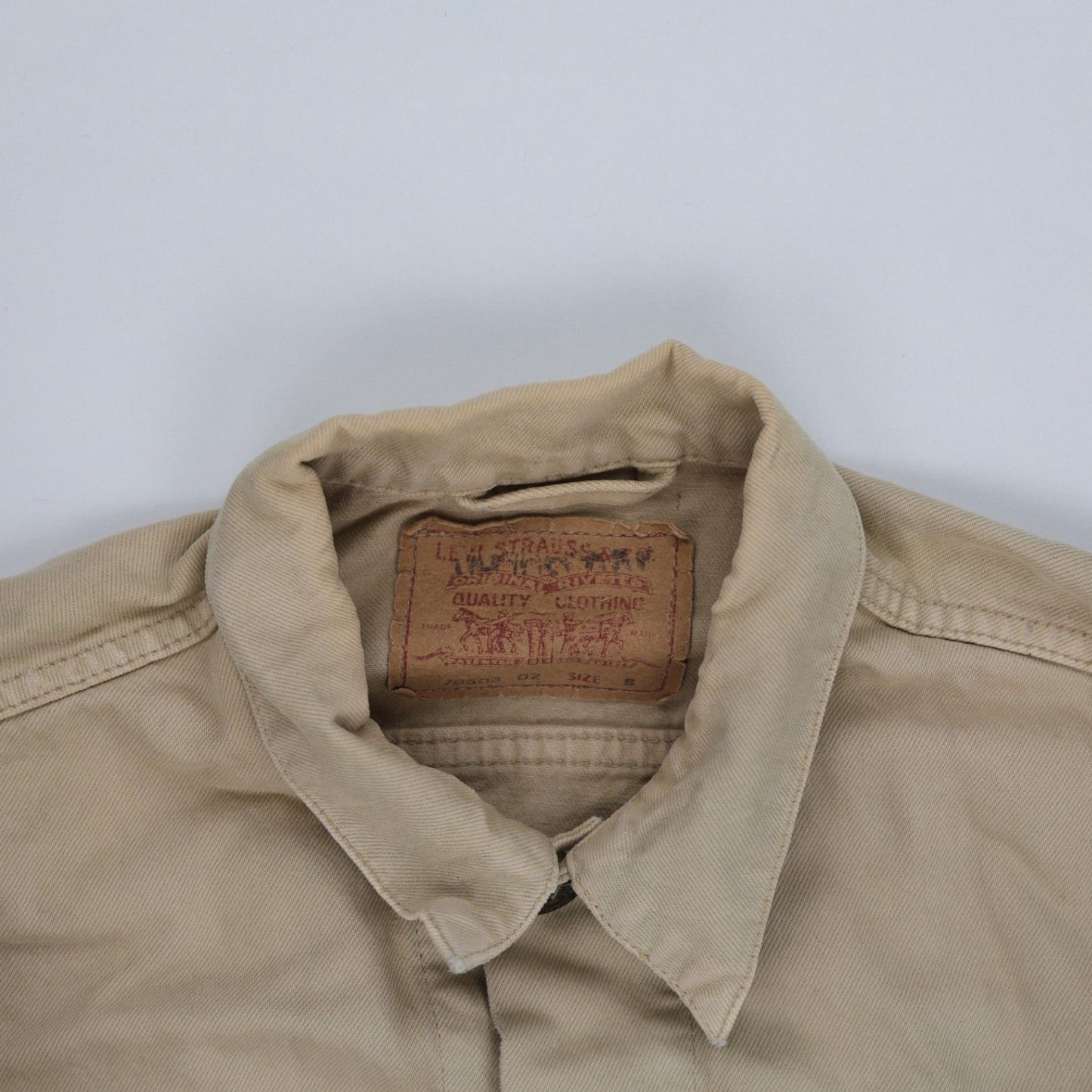 Levi's Vintage Stone Beige Trucker Jacket Men's Size Small 100% Cotton Collared