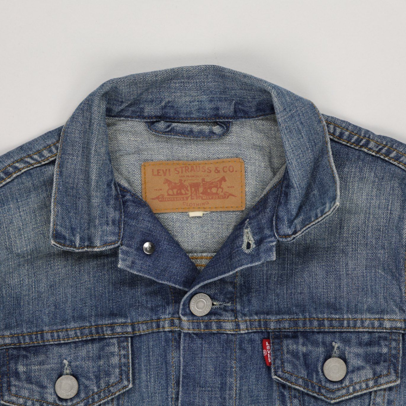 Levi's Vintage Blue Denim Trucker Jacket Unisex Size S 100% Cotton