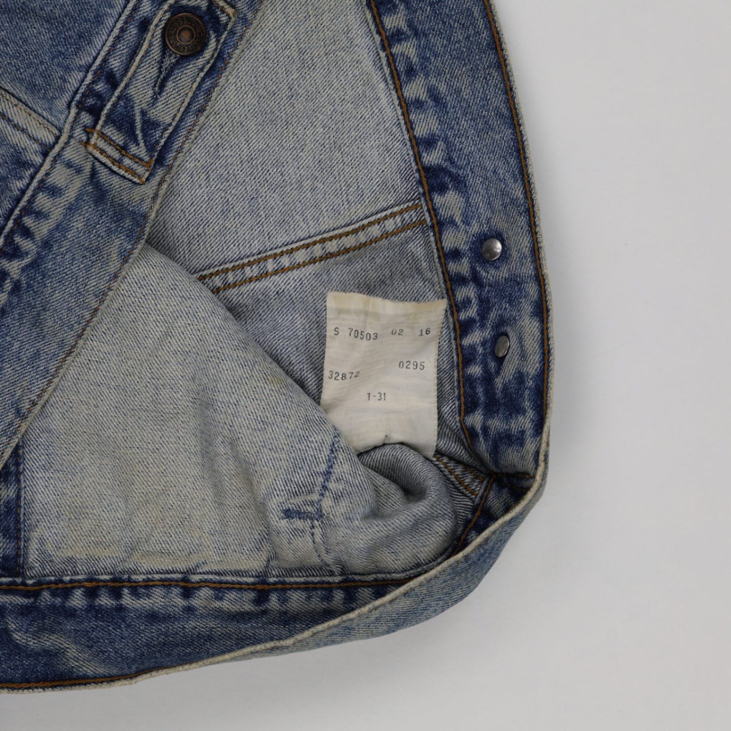 Levi's Vintage Custom Painted Pin-Up Girl Denim Jacket Light Blue Size S Cotton Denim